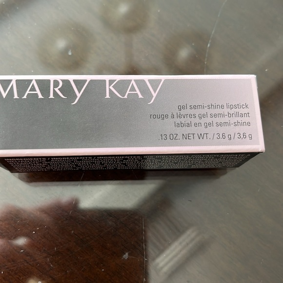 NIB Mary Kay semi shine lipstick in Red Smolder - Picture 3 of 3